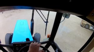 Первый запуск мтз 82 после кап ремонта (вид с кабины)