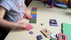 Играем в развивающие "Доски Сегена"