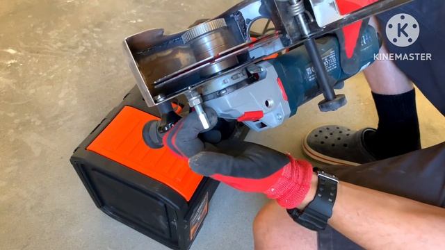 Штроборез из болгарки своими руками. Лёгкий и мощный. смотреть онлайн