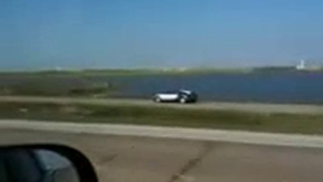 Buggati... буггати