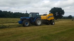 New Holland Roll Belt 150 Baler and Ford 8240