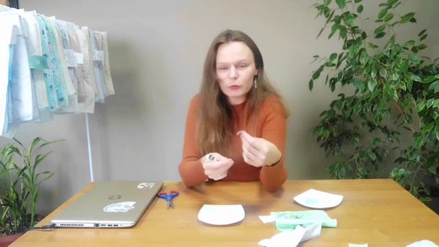 Самый простой, но варварский способ, как отличить хлопок от полиэстера. Поджигаем образцы тканей!
