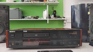 CD Sony CDP-X777es giá 11tr7