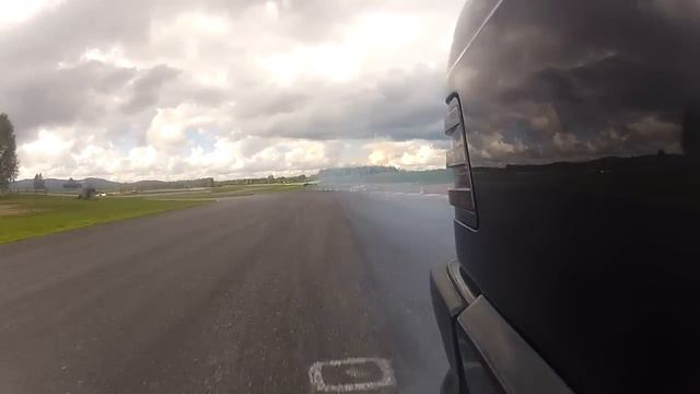 Mercedes-Benz trackday Vålerbanen 2012 (600hp 2.5-16, E500, C43 AMG+++) смотреть онлайн