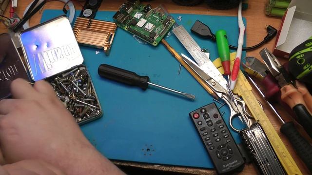 Подготовка Raspberry Pi4, "дорабатываем" охлаждение, первый запуск.