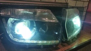Фары Renault Duster