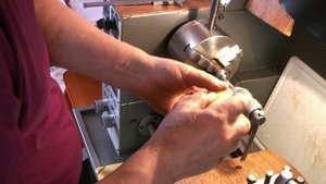 Делаем оправку для отрезной фрезы для токарного станка