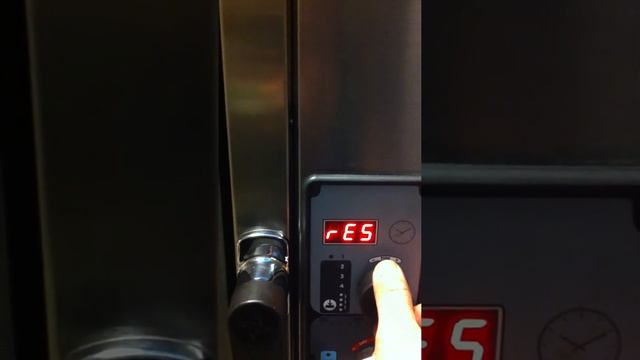 FastShop.dk - #0007 - UNOX XB803G Combi Steamer - Neddrosling til 16 A смотреть онлайн