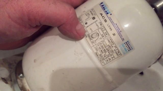 Чистка расширительного бака, бойлера ГВС смотреть онлайн