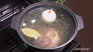 КАК ПРИГОТОВИТЬ ГОВЯЖИЙ (КОСТНЫЙ) ПОЛЕЗНЫЙ БУЛЬОН???? ЛЕГКО ⬆️⬆️⬆️