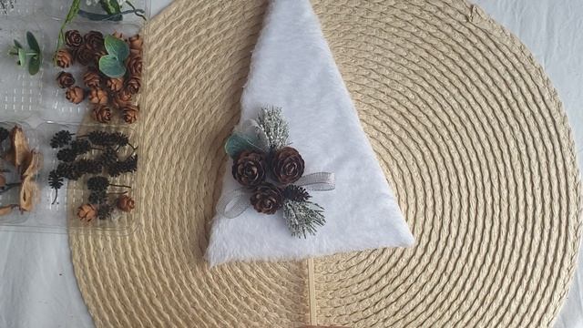 Просто взяла картон и салфетку. Вот что получилось. смотреть онлайн