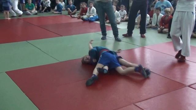 Лавров вторая схватка смотреть онлайн