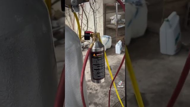 Промывка системы автокондиционера автомобильного кондиционера, промывка делается с жидкостью R141b смотреть онлайн