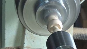 Самолет из дерева