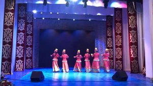 Казахский танец «Шыны – аяқ тастар »ансамбль казахского танца «Әлия Гүлі» Звезды Будущего - 2022