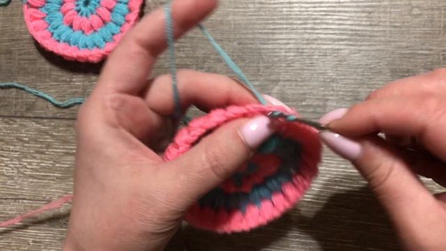 ВЯЖЕМ САЛФЕТКУ ИЗ ОСТАТКОВ ПРЯЖИ?crochet napkin