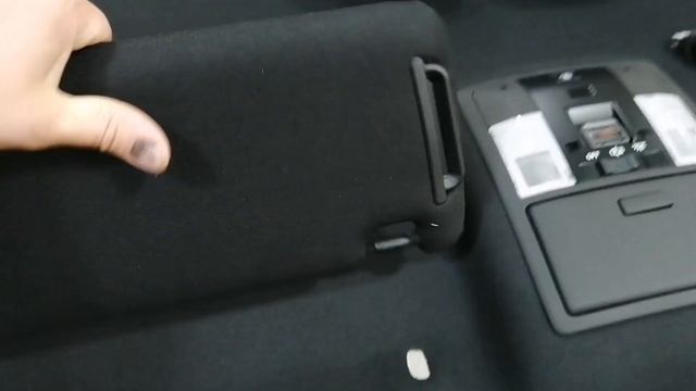 Toyota Land Cruiser Prado 150 перетяжка с покраской обшивки потолка в чёрный цвет! смотреть онлайн