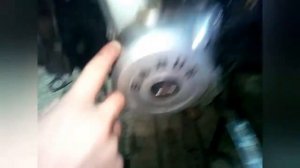 ?как снять крышку генератора на мопеде альфа ??