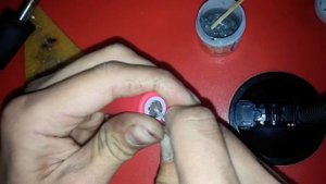 пайка аккумуляторов 18650 паяльной пастой