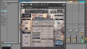 Native Instruments Giant  - видеообзор