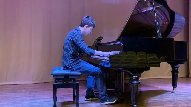 Мошковский Этюд соч. 72 №1 Ми мажор. смотреть онлайн