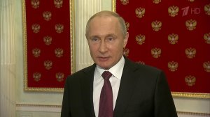 Владимир Путин провел встречу с бывшим президентом Киргизии Алмазбеком Атамбаевым