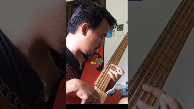 Bass Sweep Picking смотреть онлайн