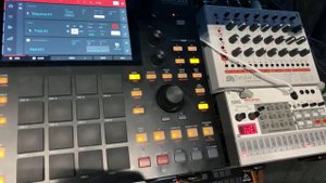 How to connect the Korg volca sample 2 to external midi device (one channel all the parts / samples