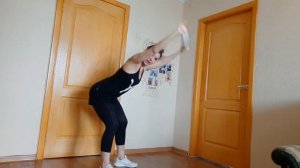 Тренировка дома с полотенцем