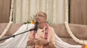 2023.03.07 -  Унната-уджвала-ра̄са. Пятое измерение (Гаура пурнима, Говардхан)