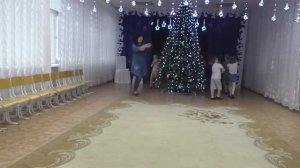 Танец игра  МЫ В ЛЕСУ СРУБИЛИ ЁЛКУ Владимир Захаров Рок Острова микс Богданова Г