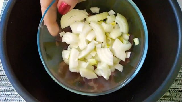 Картофельный Суп с Мясом в Мультиварке