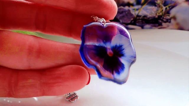 Анютины глазки голубой кулон смотреть онлайн