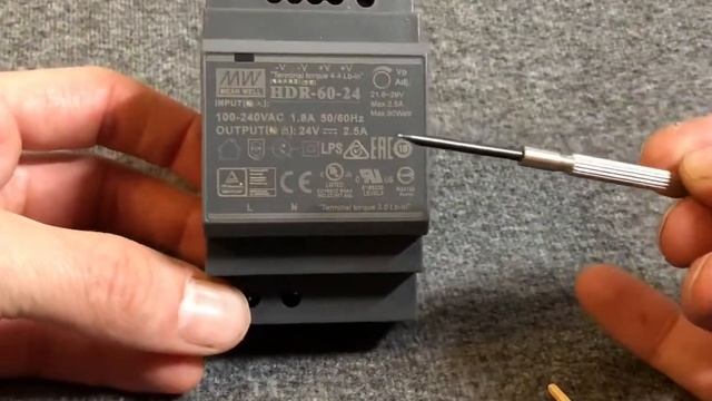 HDR-60-24 Mean Well Zdroj na DIN 60W 24V смотреть онлайн