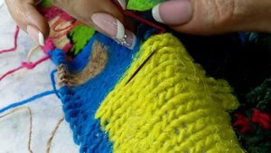 Интарсия спицами без схем .Вышивка на интарсии.Вышивка и валяние домики интарсия