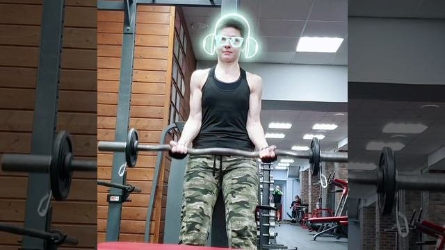 Бицепс