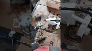 Toyota Hiace, замена насоса в модуле в баке