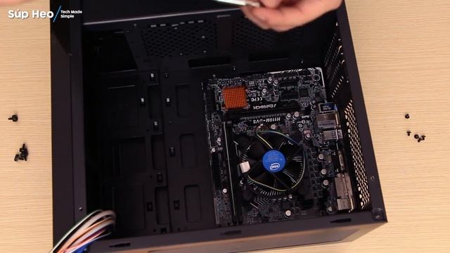 PC RẺ NHẤT CHƠI MƯỢT PUBG || Súp Heo смотреть онлайн