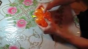 Flowers from balloons Цветы из шариков (Ромашка из воздушных шаров)