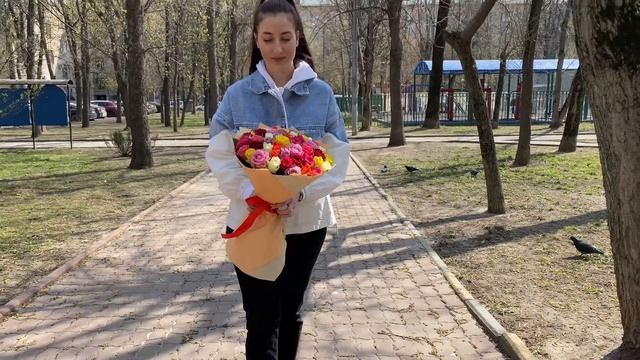 51 роза яркий микс 50 см смотреть онлайн