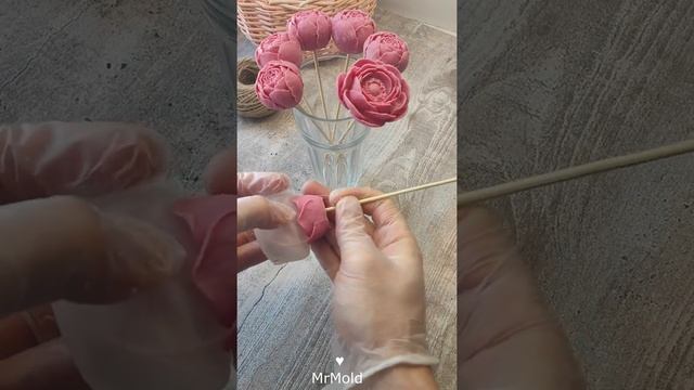 Букетная роза форма для шоколада