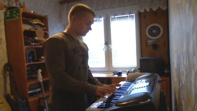 Kalwi & Remi Stop Falling Down Intro played by SoundFormat смотреть онлайн