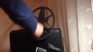 Intronik /Интроник AKA. Звуки мусорного режима. В доработке.