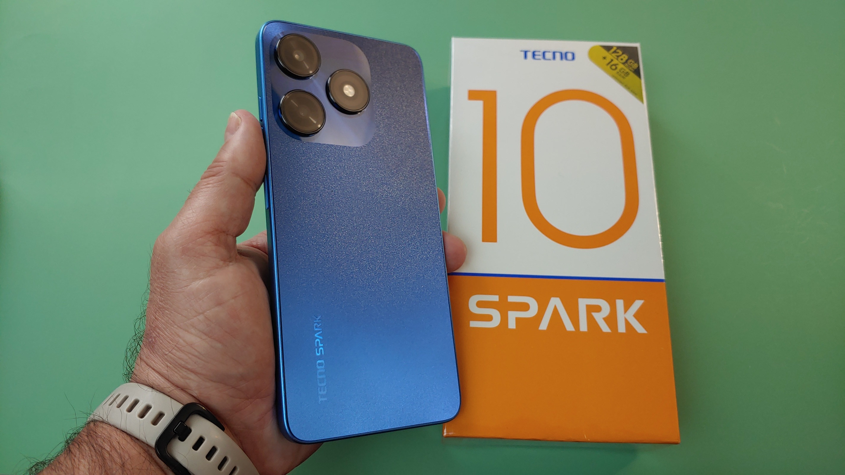 Купить tecno 10. Techno Spark 10. Techno Spark 10 Pro. Техно Спарк 10 128гб. Techno Spark 10c 128gb.