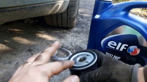 Рено Лагуна 2 замена масла и фильтра двигателя, Renault Laguna 2 1.9 DCI Какое масло лить? Elf NF