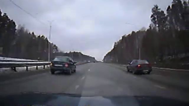 г.Екатеринбург.(Объездная дорога-Ново-Московский тракт в сторону Перми)-часть 2