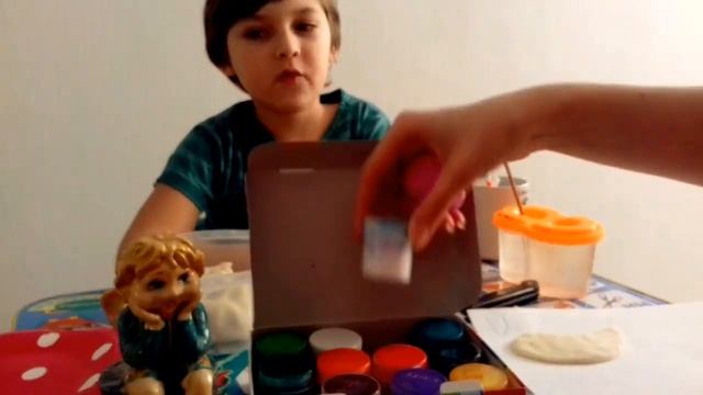 Чем занять ребенка. Поделка из соленого теста смотреть онлайн