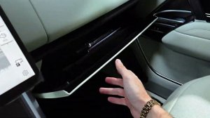 Range Rover Autobiography (2024) - High-Tech Large Luxury SUV