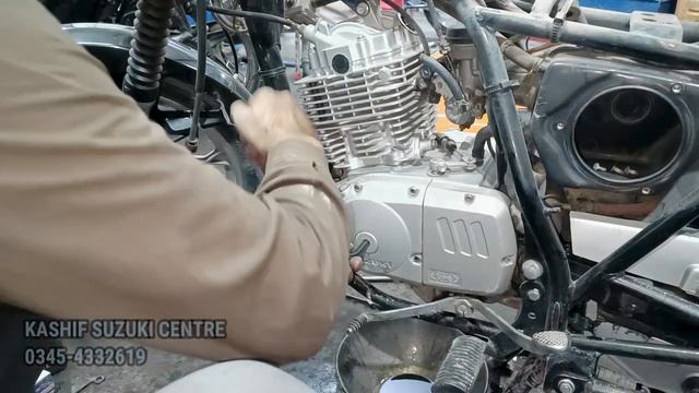 SUZUKI GS 150 TAPPET SATTING VERY EASY
