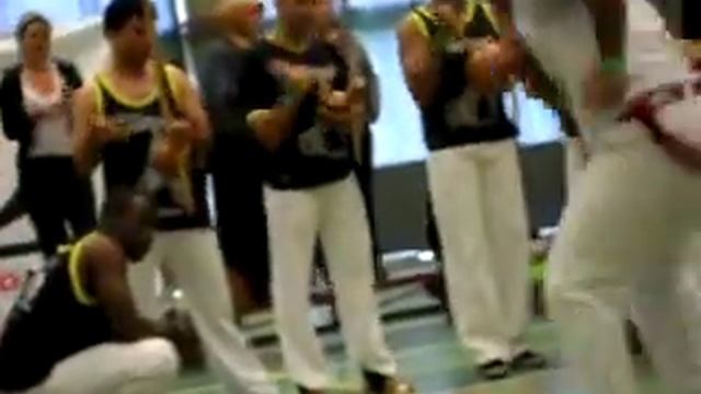 Mundo capoeira Genk batizado 2010 смотреть онлайн